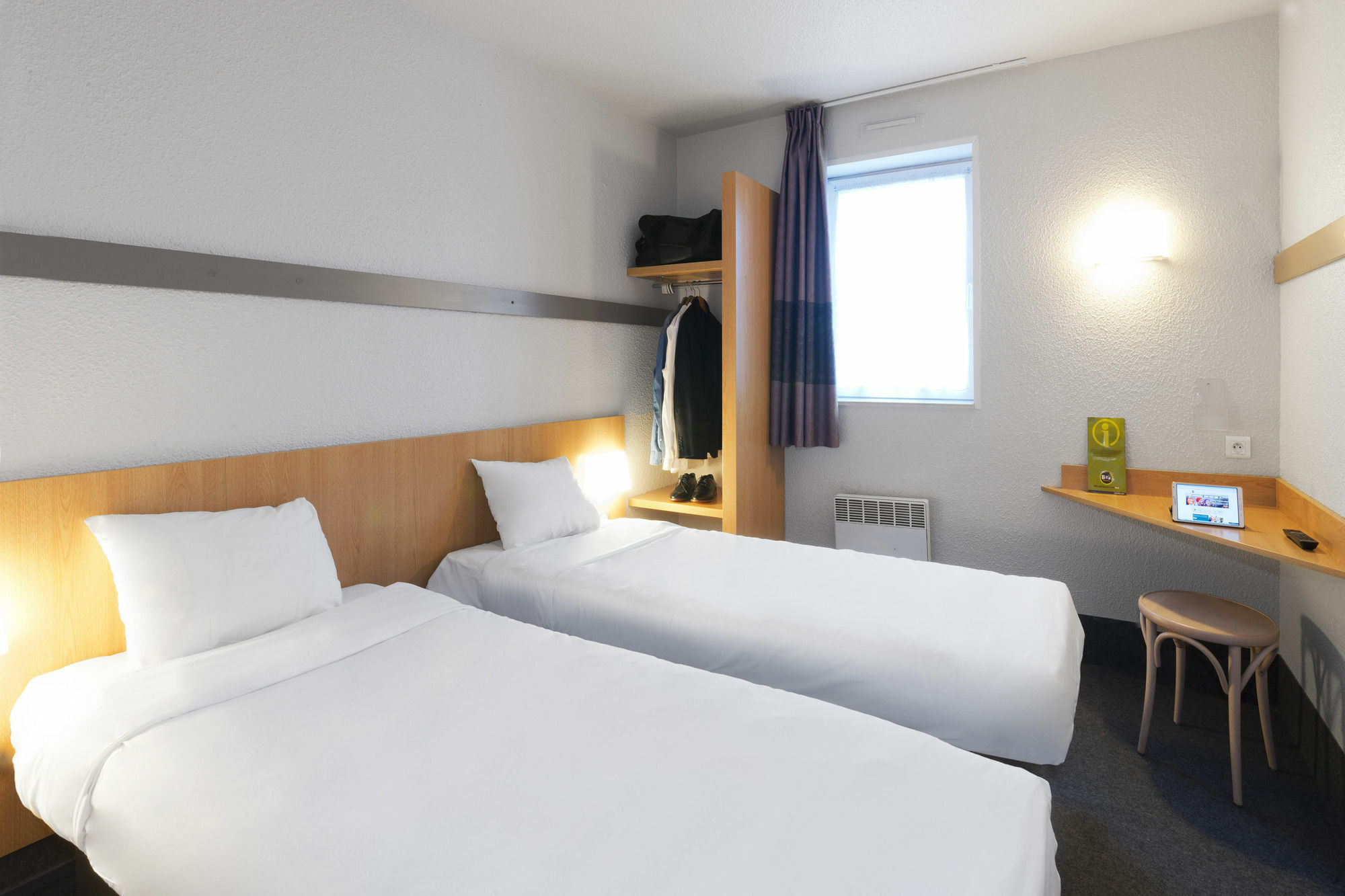B&B Hotel Lorient Caudan Exterior photo